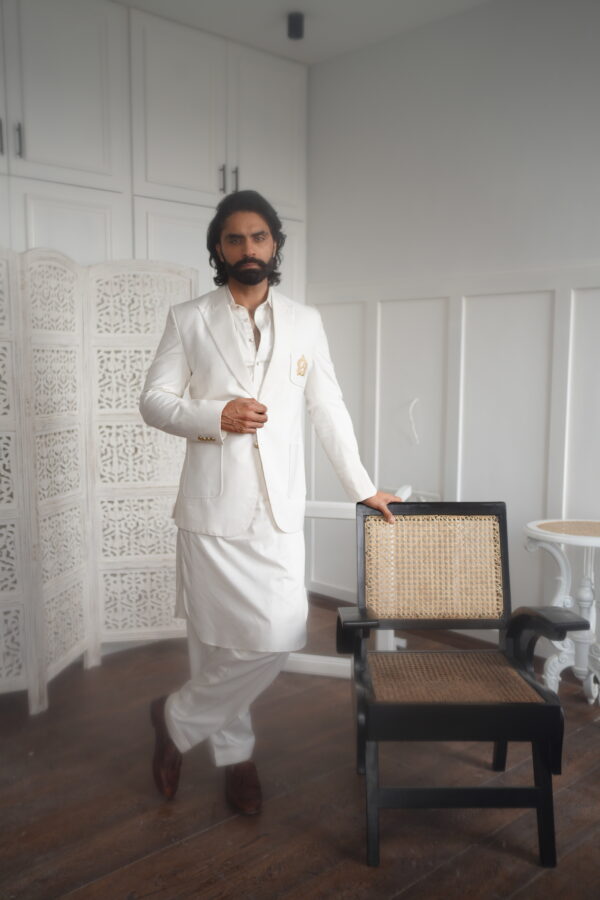 White coat - Image 2