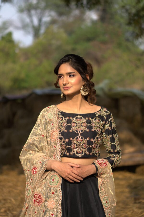 Black lehenga - Image 3