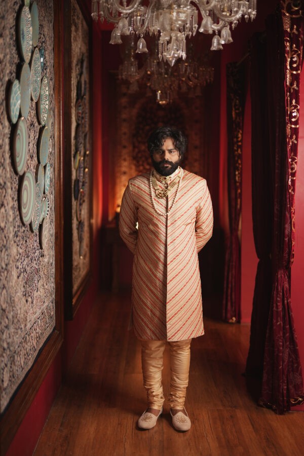 Red highlighted sherwani - Image 2