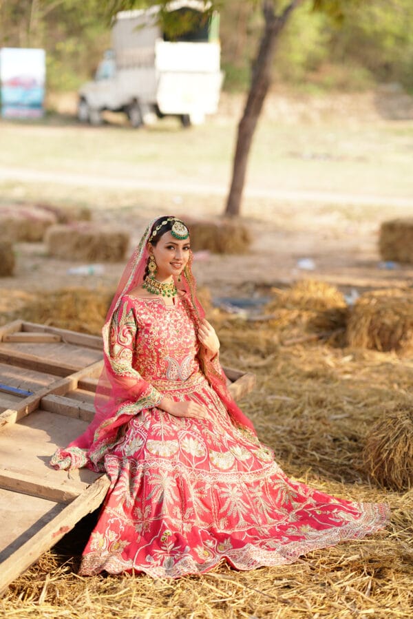 Pink lehenga - Image 4